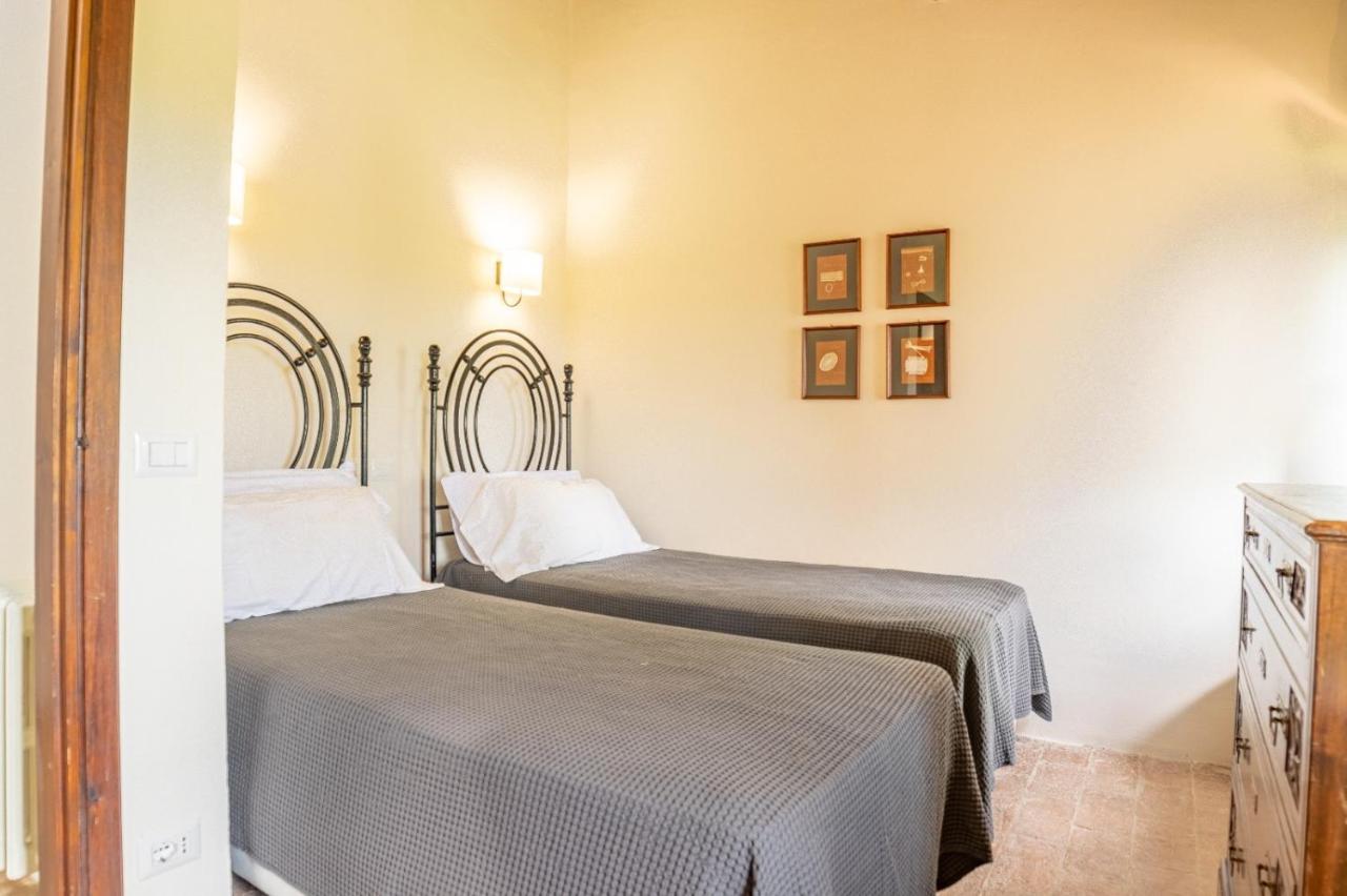 Podere Bargnano Cetona, Sleeps 12, Pool, Wifi, Air Conditioning Luaran gambar